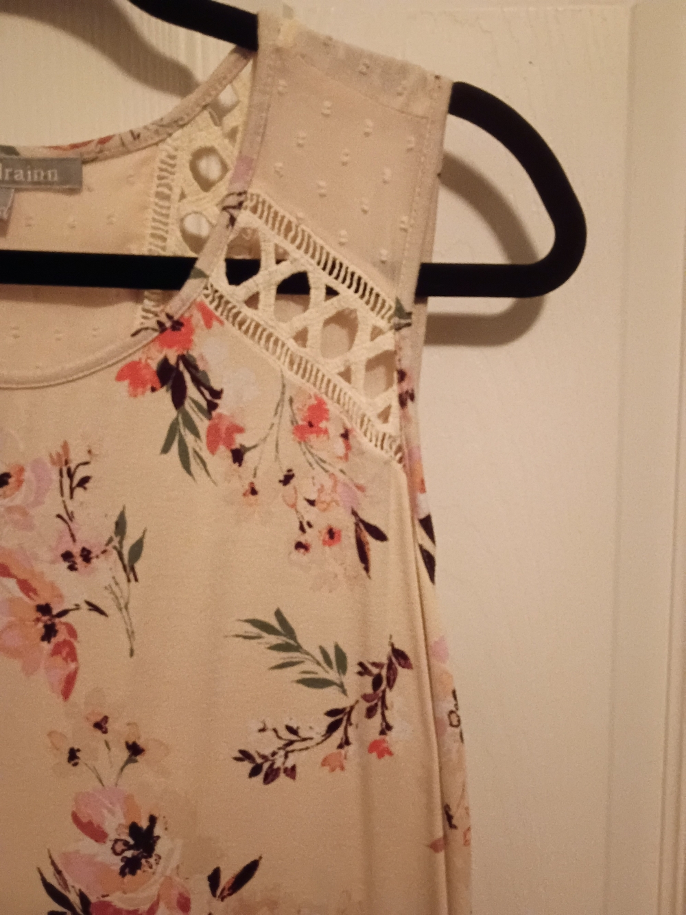 Daniel Rainn Cream Floral Lace Crochet Detail Knit Top - Picture 5 of 9
